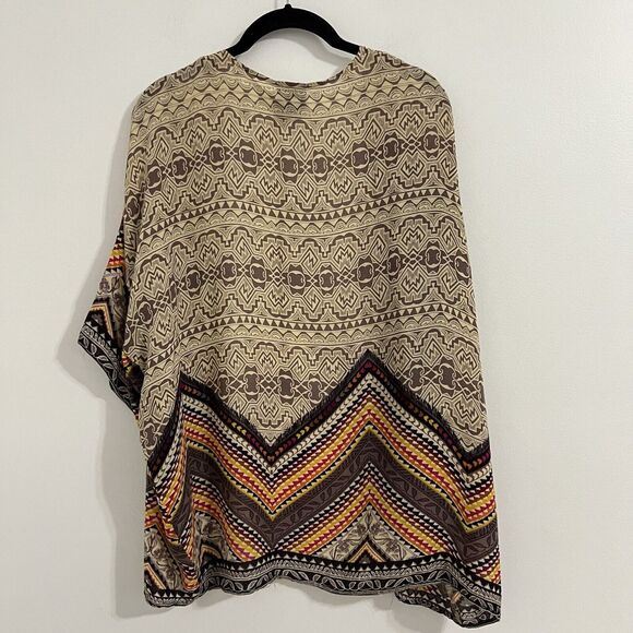 Bobeau Open Kimono Top Size M Beige Orange Light Poncho Bohemian Layering Aztec - Picture 3 of 6